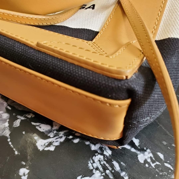 BALENCIAGA Navy Cabas XS Tote - Picture 3 of 7